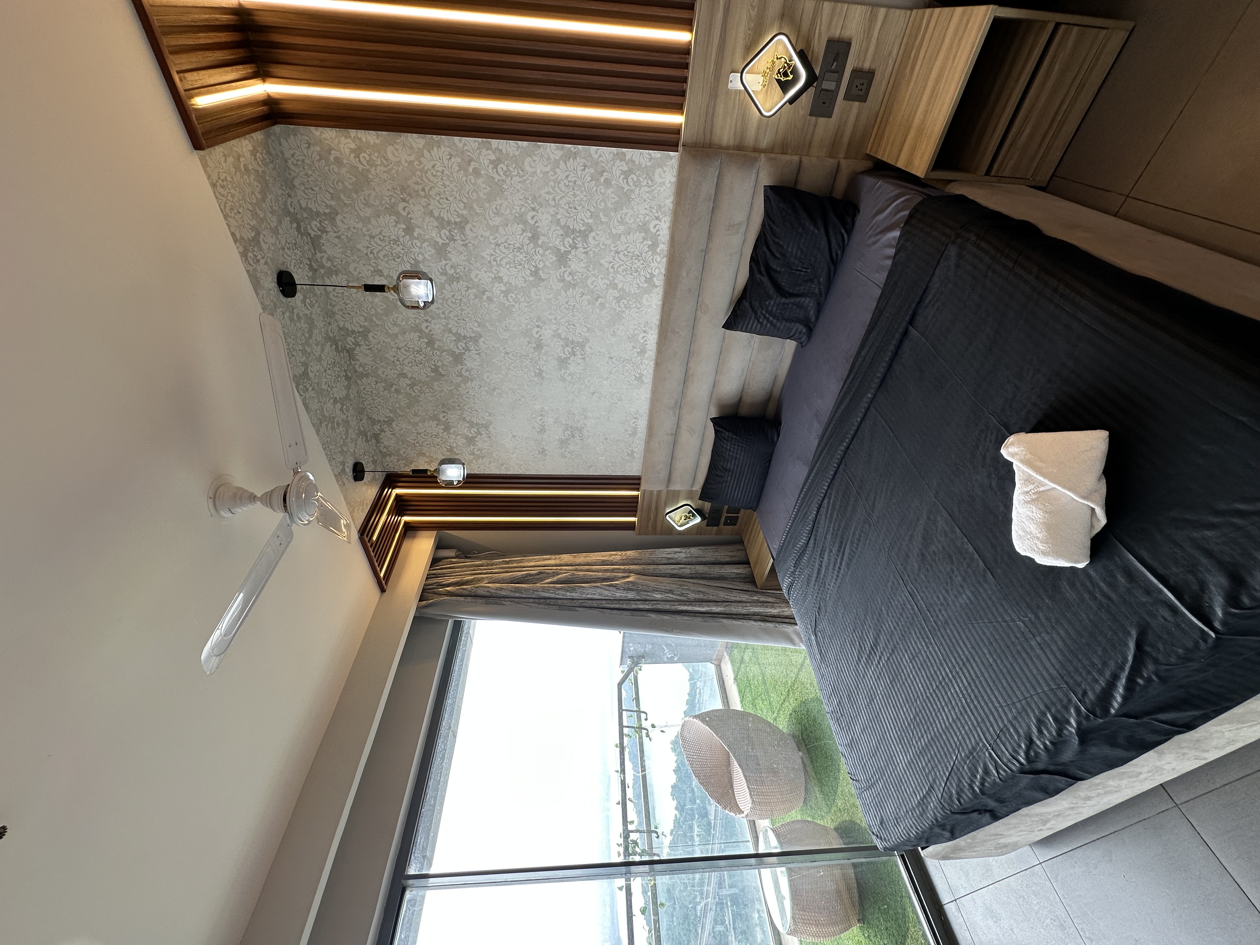 Luxury studio supernova 